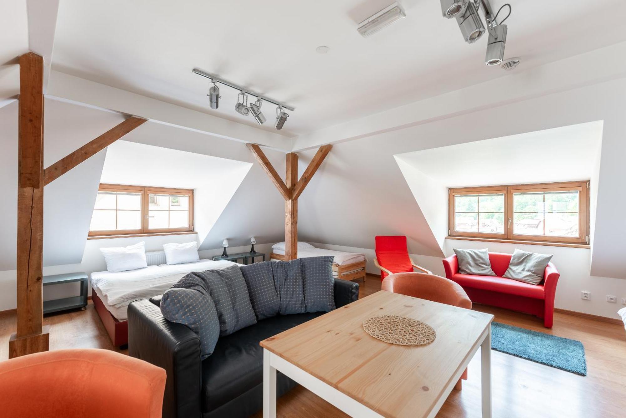 Apartman Muzeum Obchodu Карлштейн Экстерьер фото