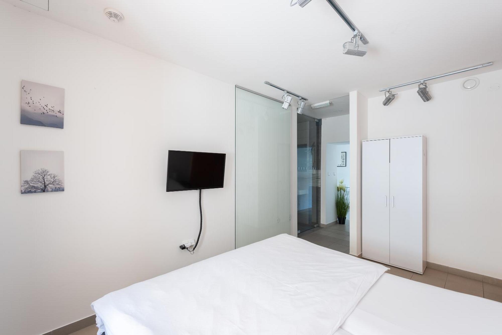 Apartman Muzeum Obchodu Карлштейн Экстерьер фото
