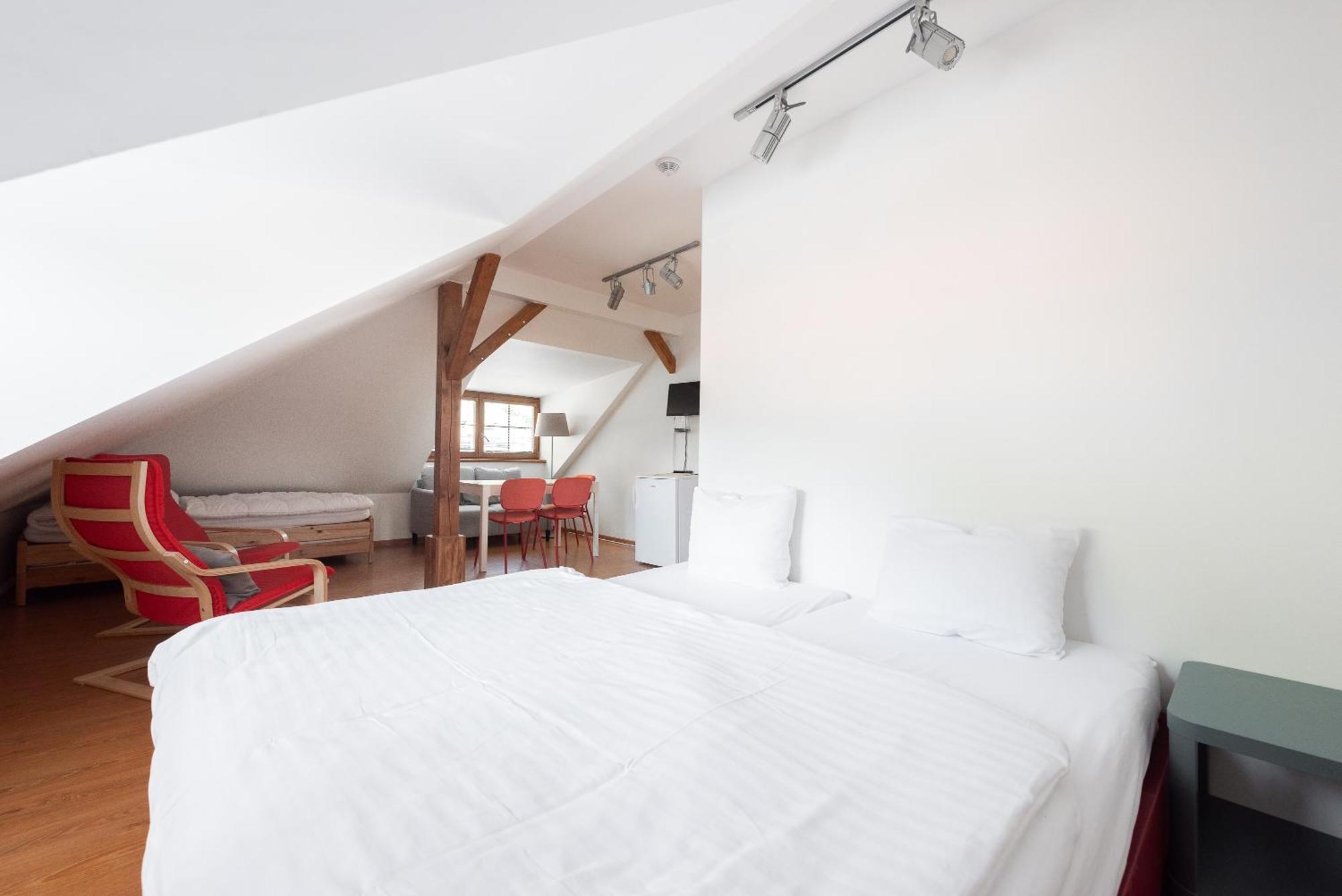 Apartman Muzeum Obchodu Карлштейн Экстерьер фото